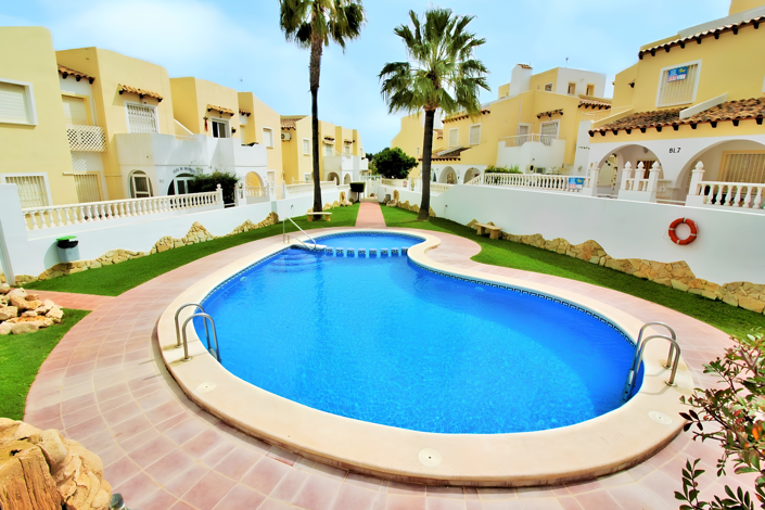 Image No.25-2 Bed Apartment for sale