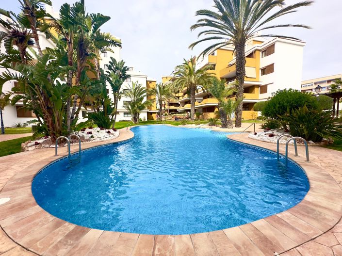 Image No.31-2 Bed Apartment for sale