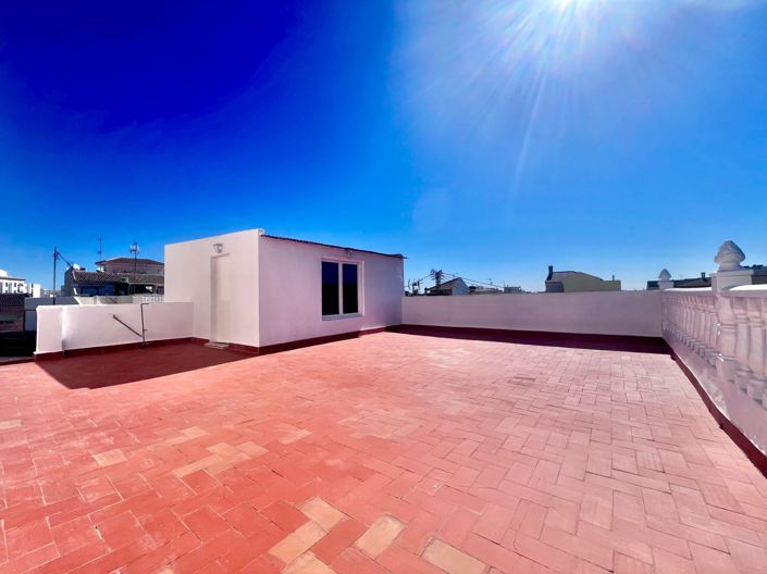 Image No.20-4 Bed Duplex for sale
