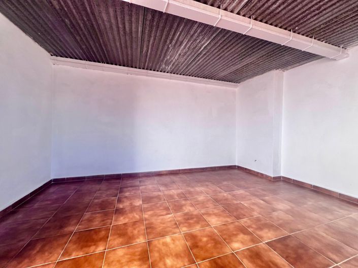 Image No.26-4 Bed Duplex for sale