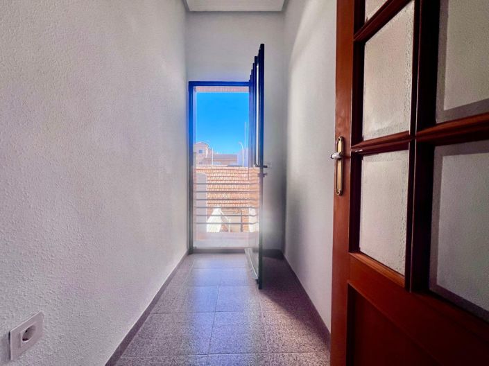 Image No.3-4 Bed Duplex for sale