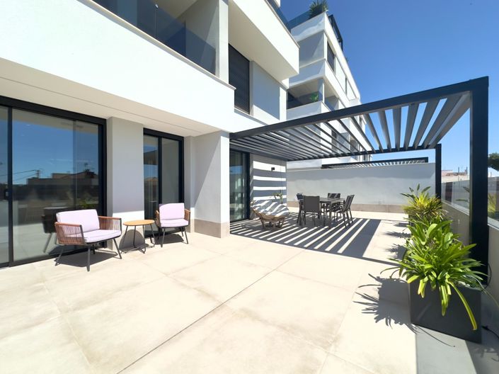 Image No.30-3 Bed Apartment for sale
