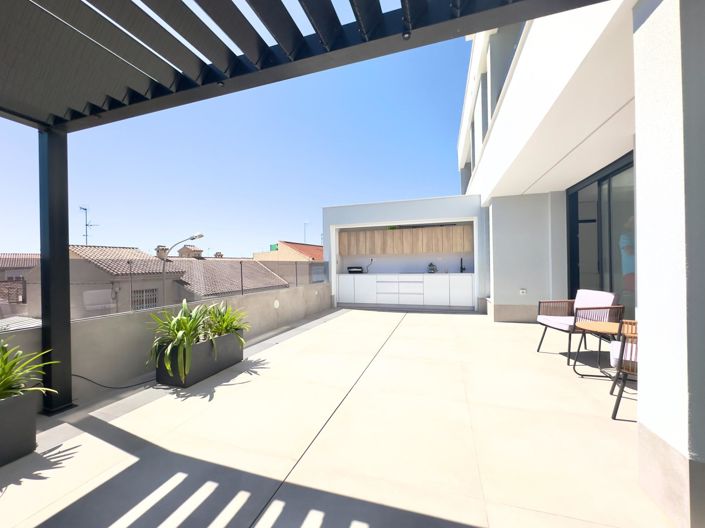 Image No.31-3 Bed Apartment for sale