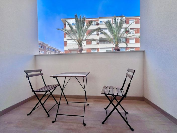 Image No.5-2 Bed Apartment for sale