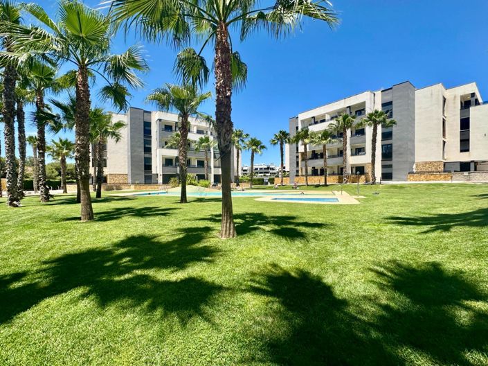 Image No.27-2 Bed Apartment for sale