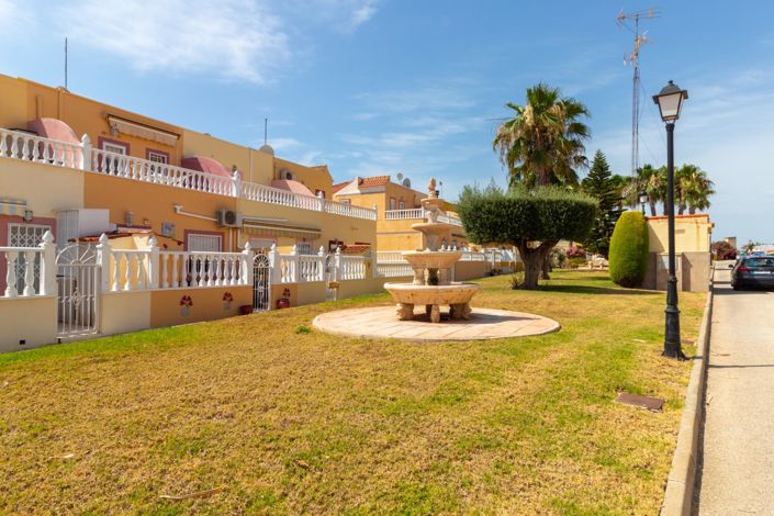 Image No.38-2 Bed Townhouse for sale