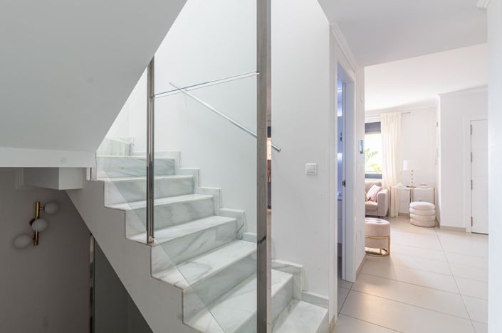 Image No.18-3 Bed Townhouse for sale