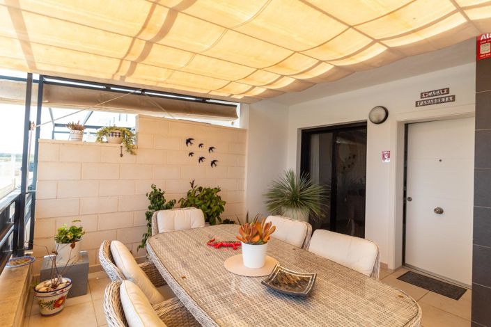 Image No.47-3 Bed Townhouse for sale