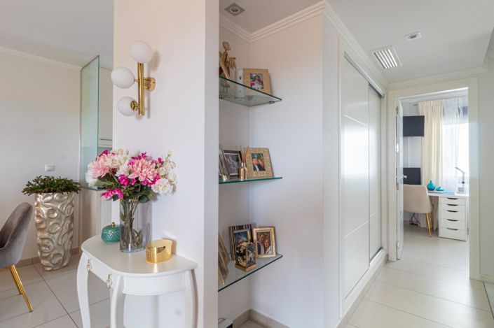 Image No.5-3 Bed Townhouse for sale