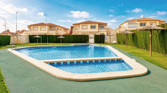 Image No.19-2 Bed Apartment for sale