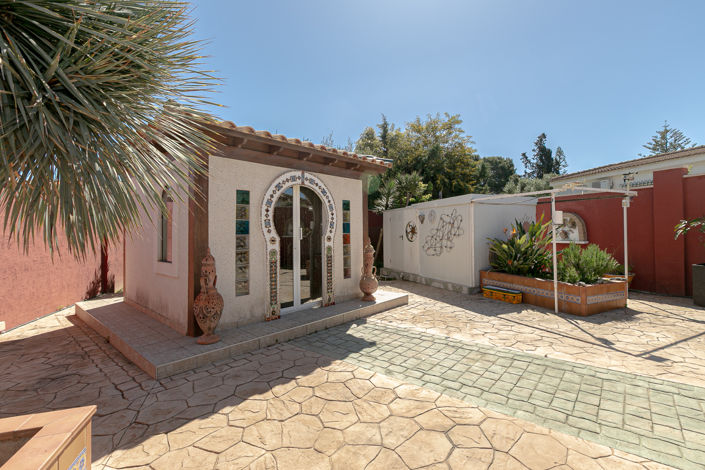 Image No.42-4 Bed Villa for sale
