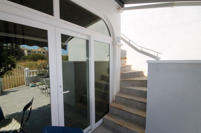Image No.21-1 Bed Townhouse for sale