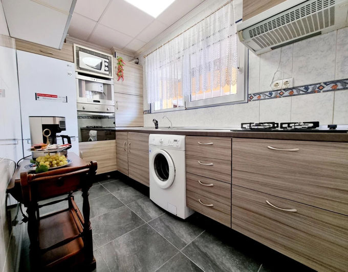 Image No.13-3 Bed Apartment for sale