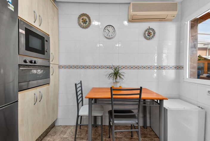 Image No.12-2 Bed Apartment for sale