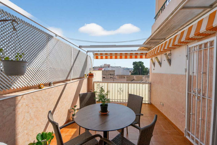 Image No.17-2 Bed Apartment for sale