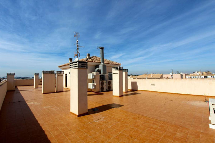 Image No.23-2 Bed Apartment for sale
