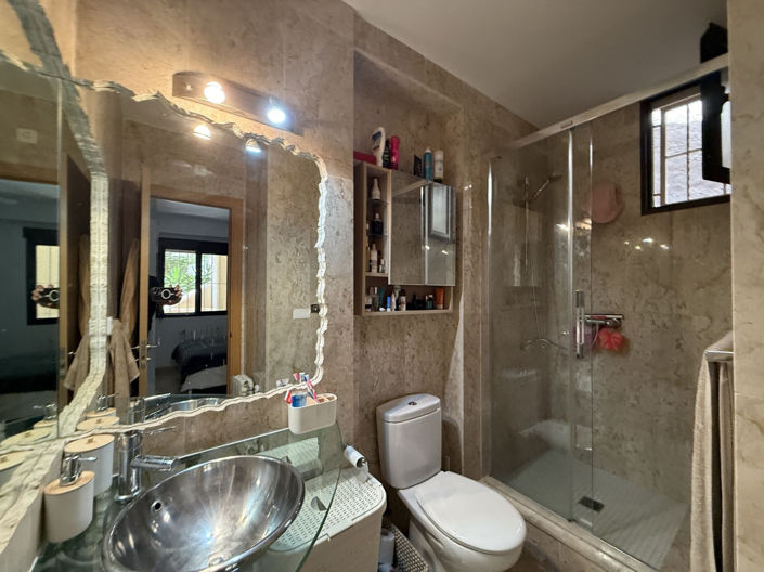 Image No.9-2 Bed Apartment for sale