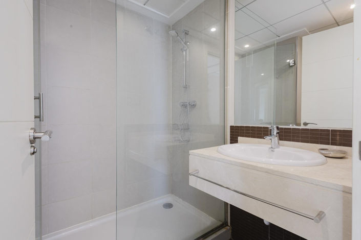 Image No.19-2 Bed Apartment for sale