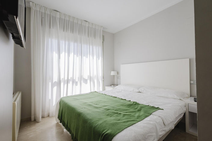 Image No.23-2 Bed Apartment for sale