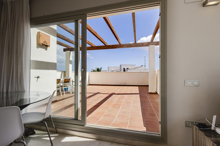 Image No.25-2 Bed Apartment for sale