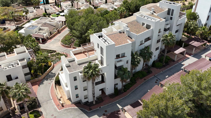 Image No.38-2 Bed Apartment for sale
