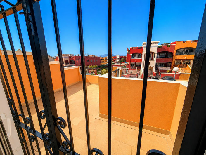 Image No.23-3 Bed Townhouse for sale