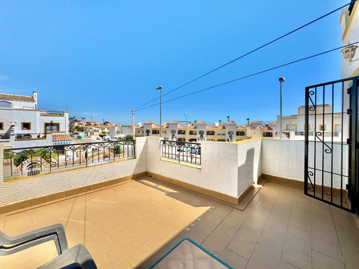 Image No.17-3 Bed Villa for sale