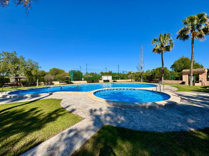 Image No.2-3 Bed Villa for sale