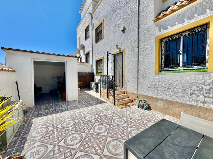 Image No.40-3 Bed Villa for sale