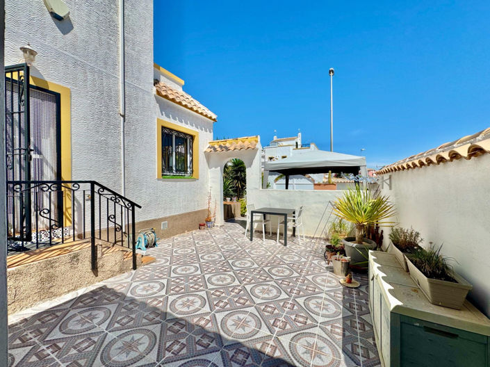 Image No.42-3 Bed Villa for sale