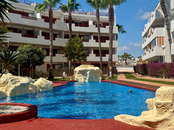 Image No.35-2 Bed Apartment for sale
