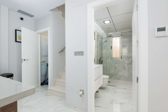 Image No.33-3 Bed Villa for sale