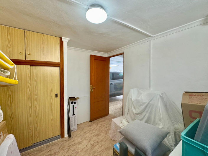 Image No.33-2 Bed Villa for sale