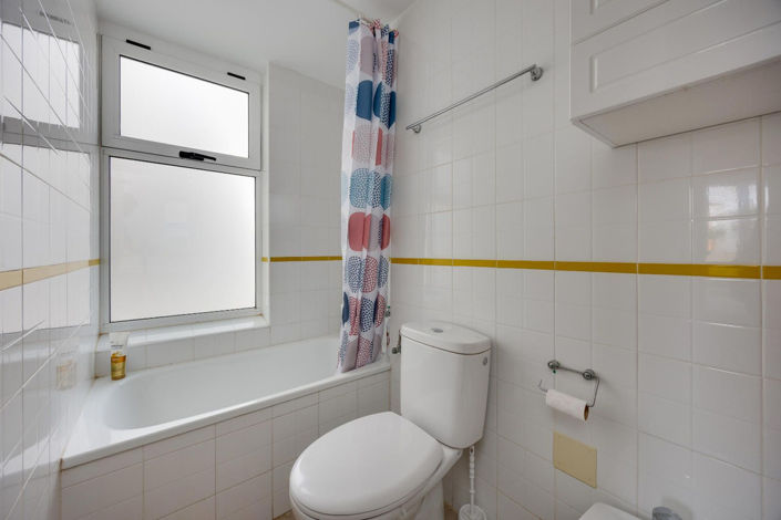 Image No.23-2 Bed Apartment for sale