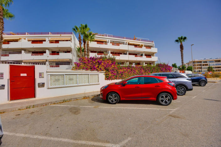 Image No.42-2 Bed Apartment for sale