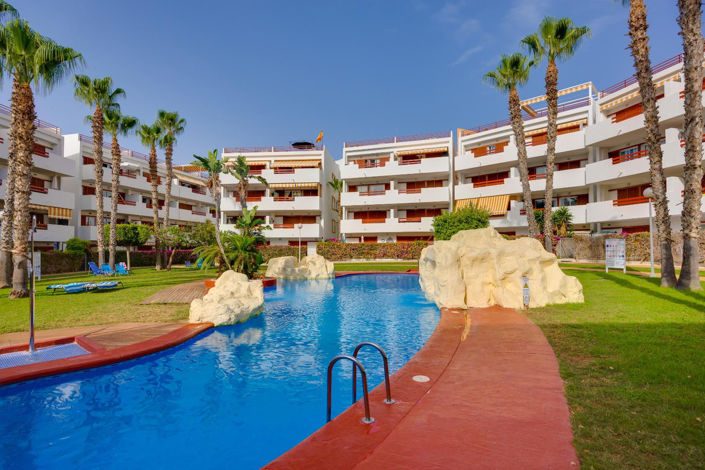 Image No.45-2 Bed Apartment for sale