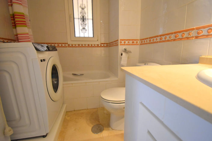 Image No.16-2 Bed Apartment for sale