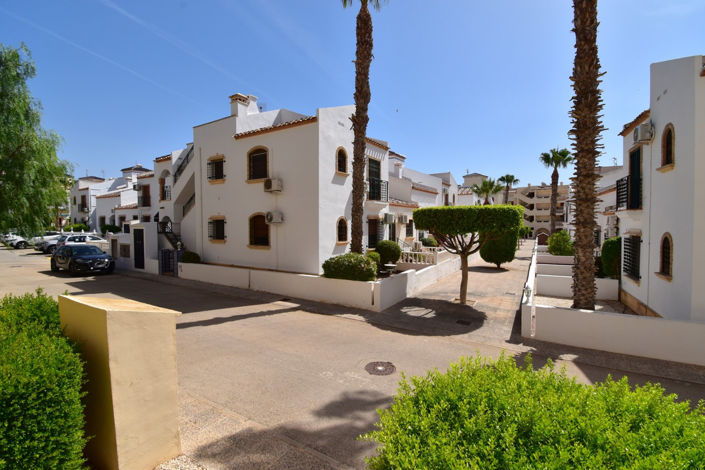 Image No.23-2 Bed Apartment for sale