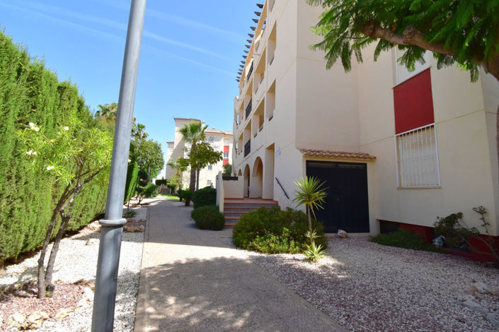 Image No.24-2 Bed Apartment for sale