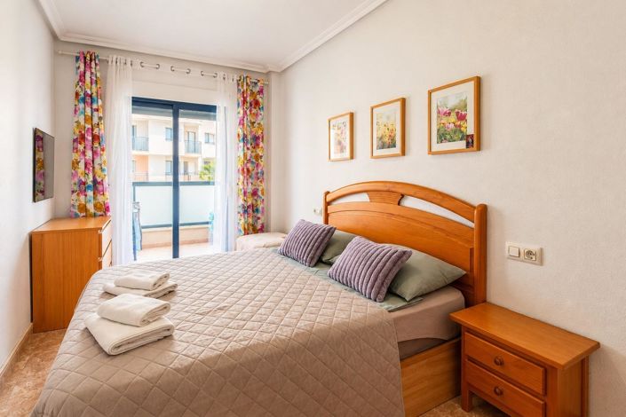 Image No.16-2 Bed Apartment for sale