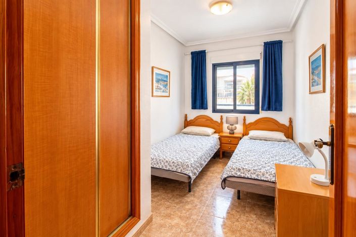 Image No.17-2 Bed Apartment for sale