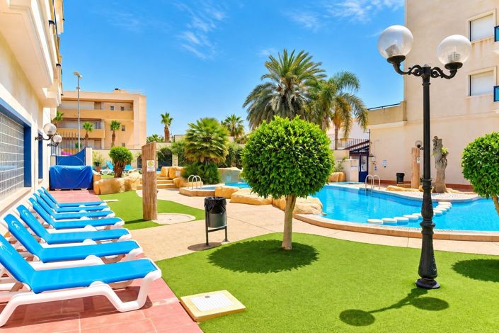 Image No.21-2 Bed Apartment for sale