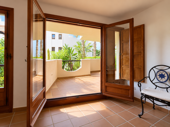 Image No.42-2 Bed Property for sale