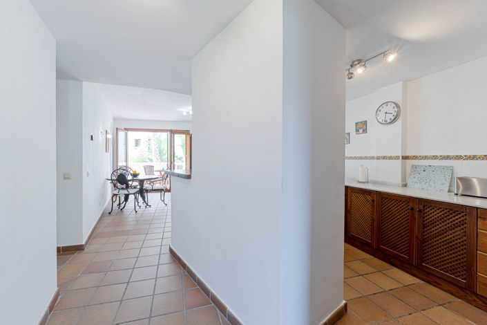 Image No.7-2 Bed Property for sale