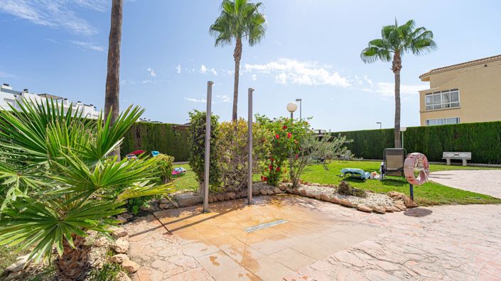 Image No.35-2 Bed Property for sale