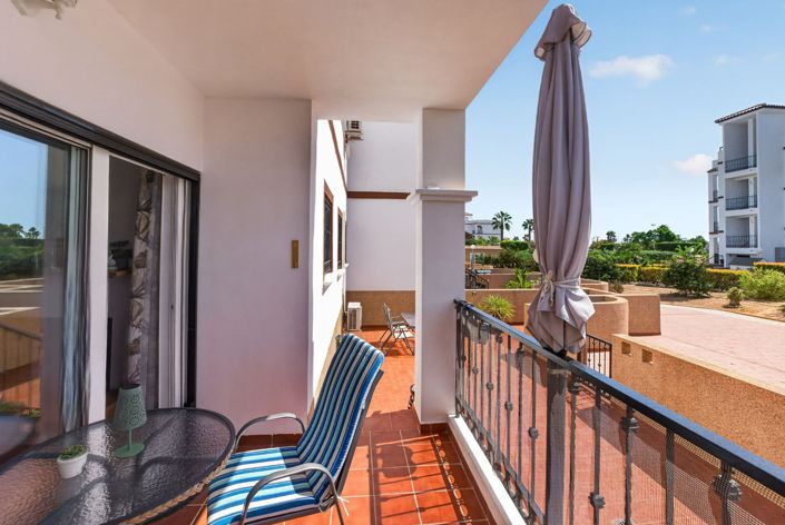 Image No.15-2 Bed Property for sale