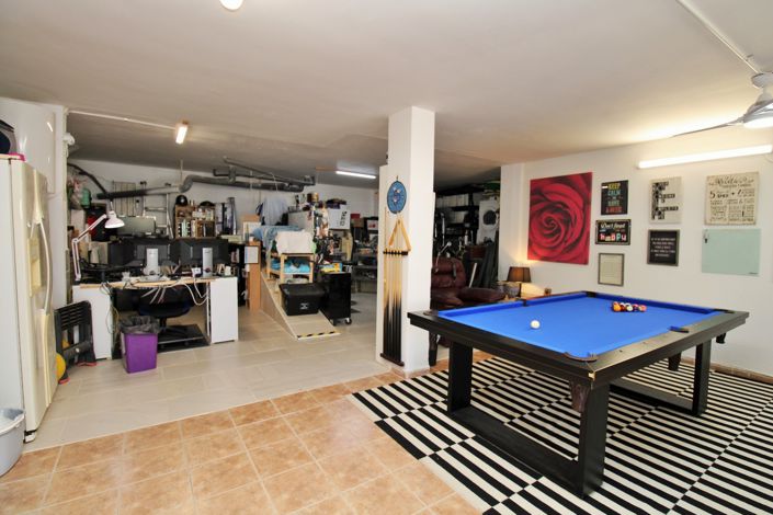 Image No.27-3 Bed Villa for sale