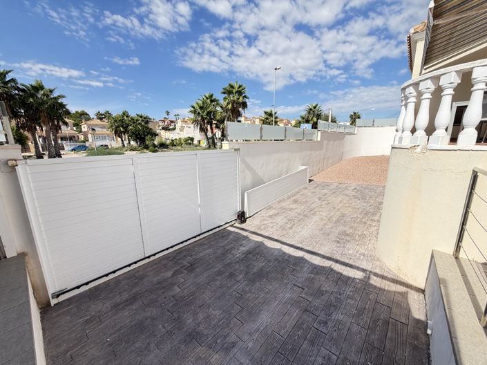 Image No.30-3 Bed Villa for sale