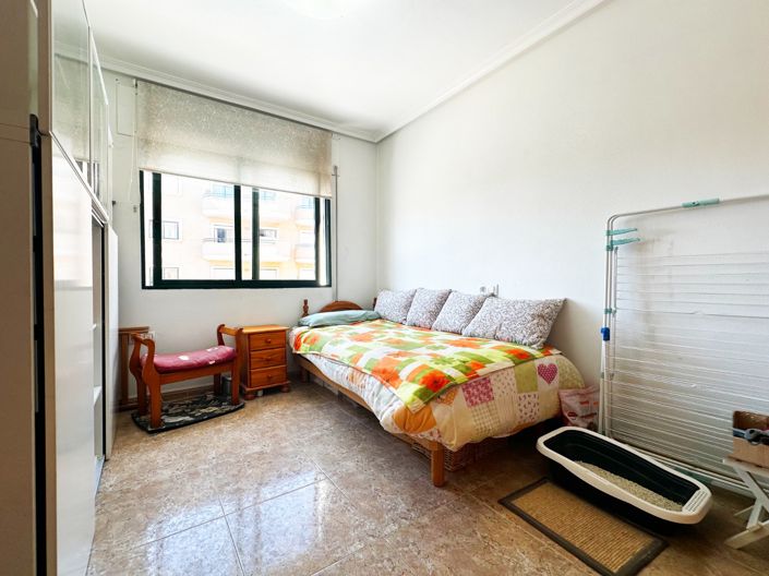 Image No.21-3 Bed Apartment for sale