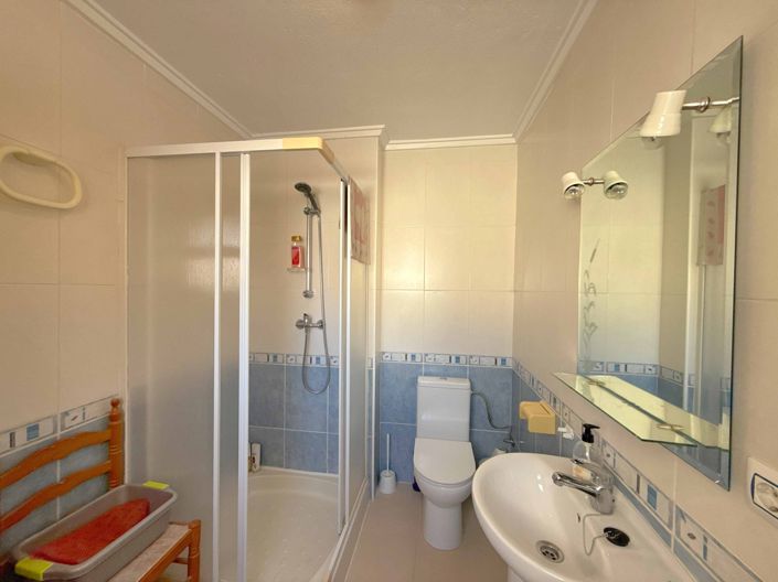Image No.28-3 Bed Quad for sale